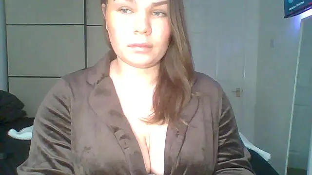 GEMMARMALADE: διαδικτυακό σόου στην κάμερα