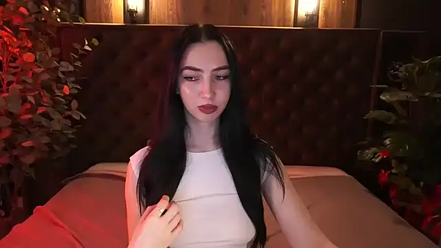 WildKittenX_ 即時 XXX 聊天