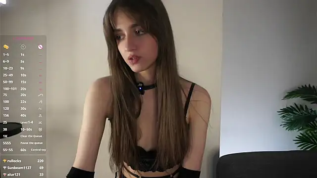 Živý XXX chat ClarineCasebolt