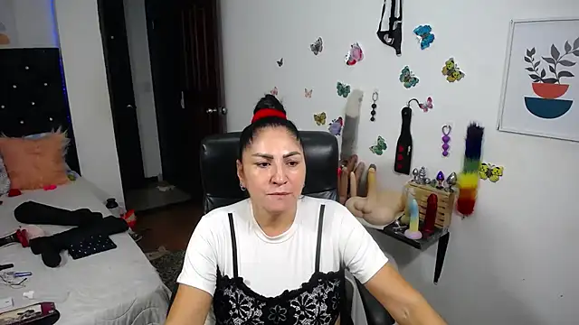 mature_bigboobs10 Chat XXX in diretta