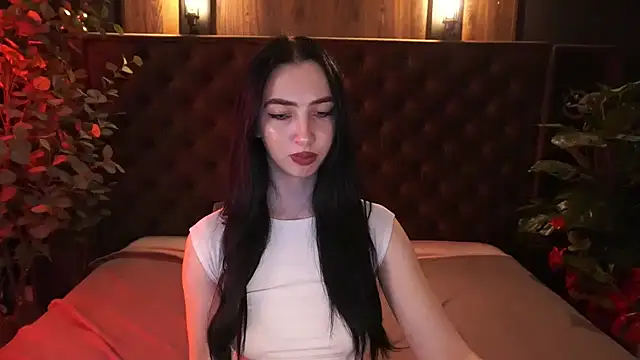 WildKittenX_ live XXX chat