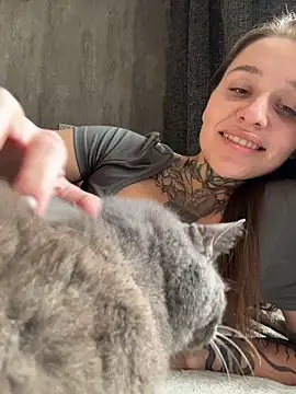 แชท XXX สดของ KishaMur