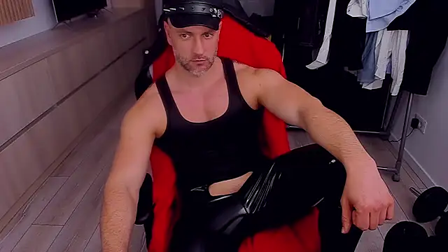 Chat +18 de MarisMuscle ao vivo