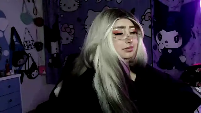 Chat XXX en directo de lussyevans24