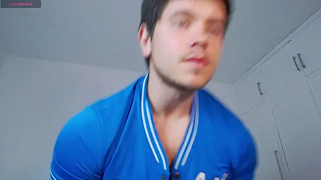 Arilas_ Adlı Modelin Canlı XXX Sohbeti