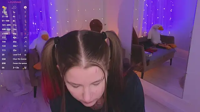 Mira_Falls: онлайн-секс-чат