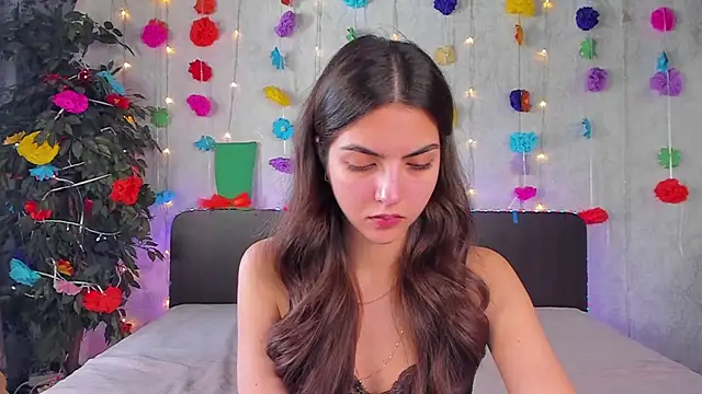 Milana_Crystal_: онлайн-секс-чат