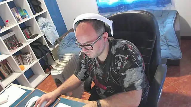 ravingr4d4's Webcam Show