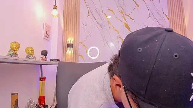 แชท XXX สดของ Nikolay_Gregori