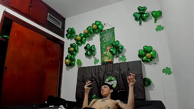 แชท XXX สดของ StraightBoy_Nick