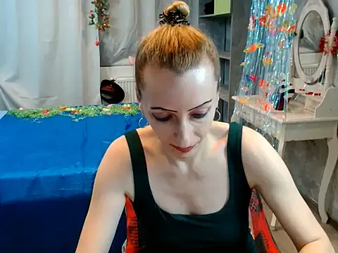 AnneDevrim's Live XXX Chat