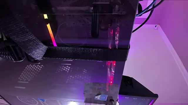 دردشة ElaineLaurent الجنسية المباشرة