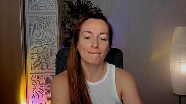 Chat +18 de RebeccaMartinez ao vivo