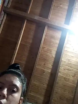 Natalye_23 Adlı Modelin Canlı XXX Sohbeti