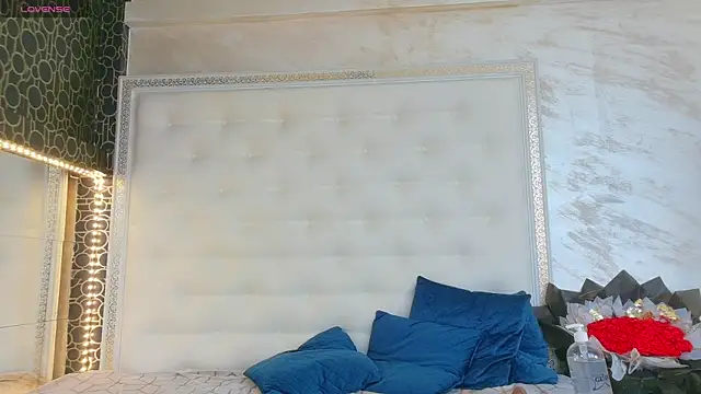 Chat +18 de karissia ao vivo