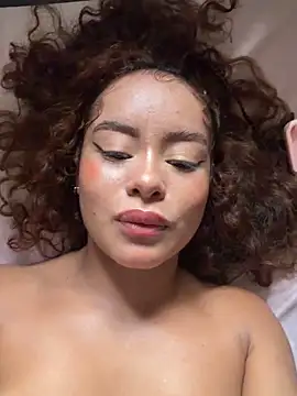 Marie_Rose Chat XXX live