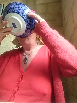 Hot-Muci Webcam-Show