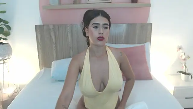 Chat XXX en directo de dulce_victoriaa_