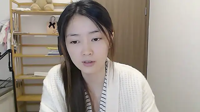 Mimi-cnbaby's Live XXX Chat