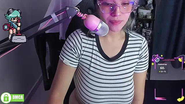 Czat XXX na żywo – Roxy_clark