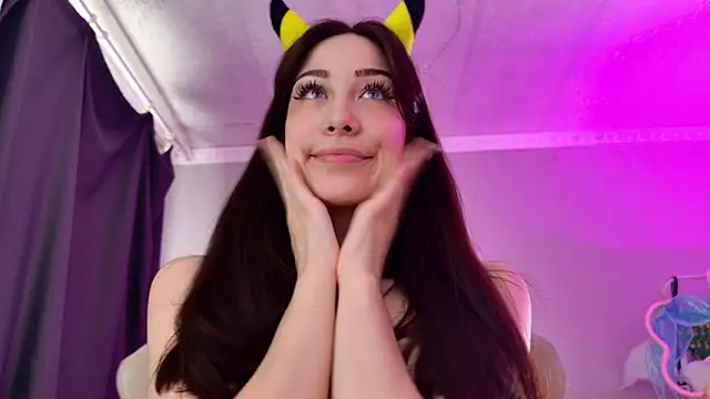Živý XXX chat Miss_Mia_Murr