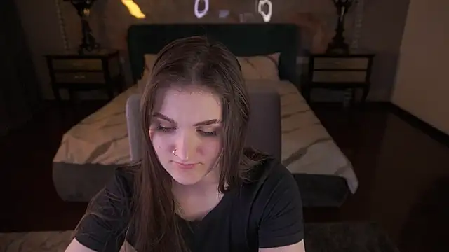 EmmyCharmm's Live XXX Chat