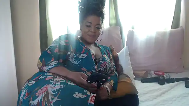 XXX chat uživo modela Foxybrownxx1