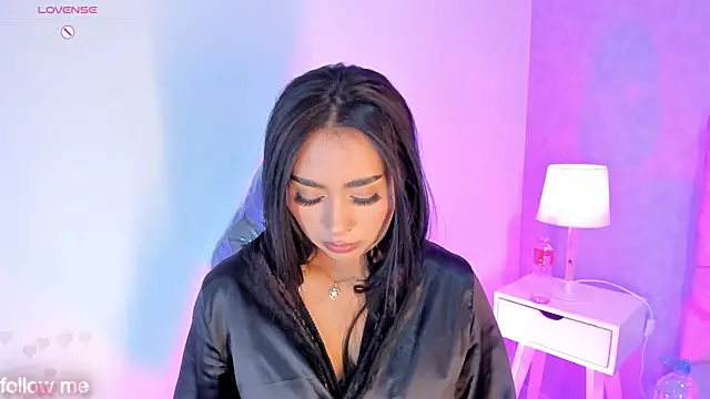 دردشة Cameliaa_Smiith الجنسية المباشرة