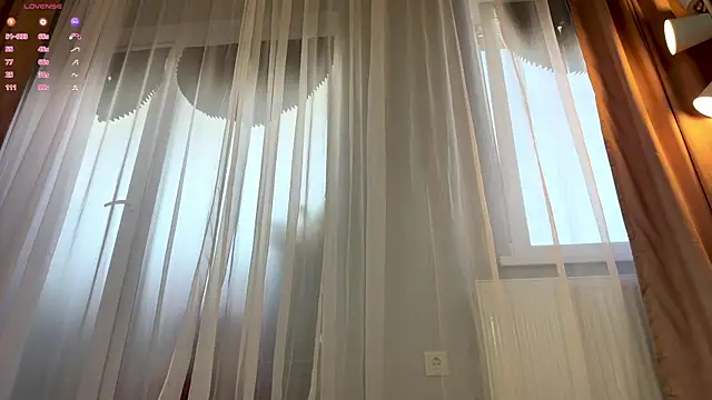 แชท XXX สดของ GlaydsLeveto