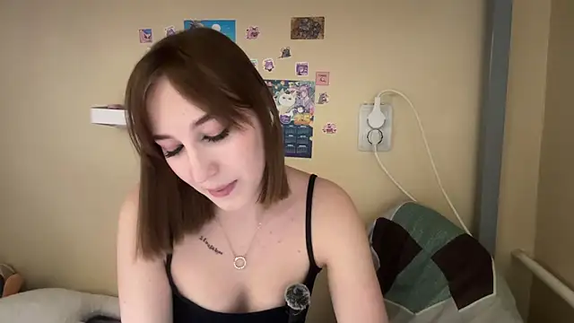 AquilineOrites – Live XXX-chat