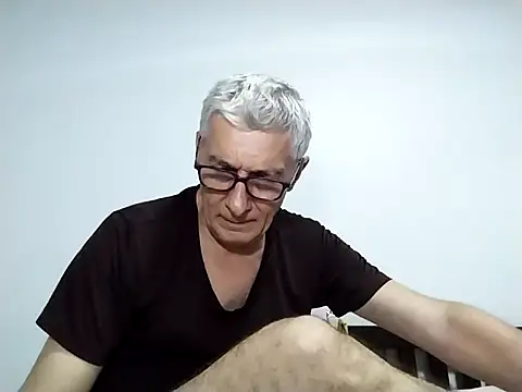 Webkamerová show BIGUNCUTHARDCOCK