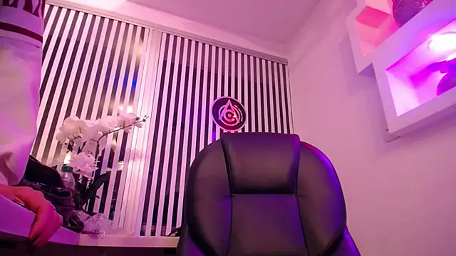 Cain_Dantalion Show Webcam