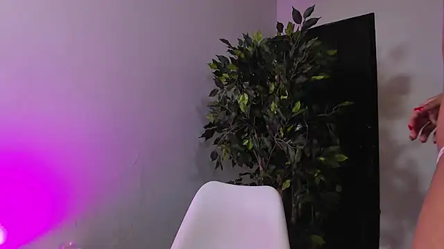 Miss_KhalifaDoll Live XXX Chat