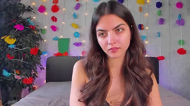 Milana_Crystal_ Obrolan Langsung XXX