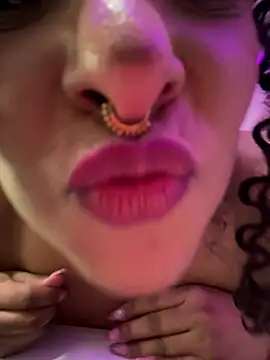 ariadna_cooper Live XXX Chat