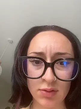 Pertunjukan Kamera Web Lolasecret_