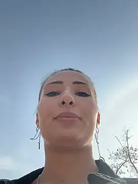 Wonder_Kari Live XXX Chat