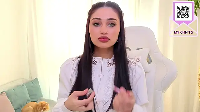 Živý XXX chat Sofia_Plump