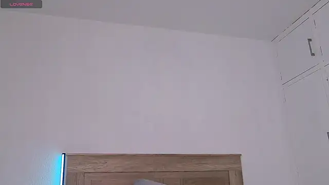 Arilas_'s Live XXX Chat