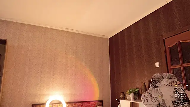 Hello_Lisha's Webcam Show