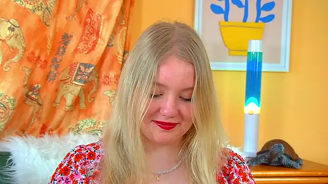 EmilyEvanse Adlı Modelin Canlı XXX Sohbeti