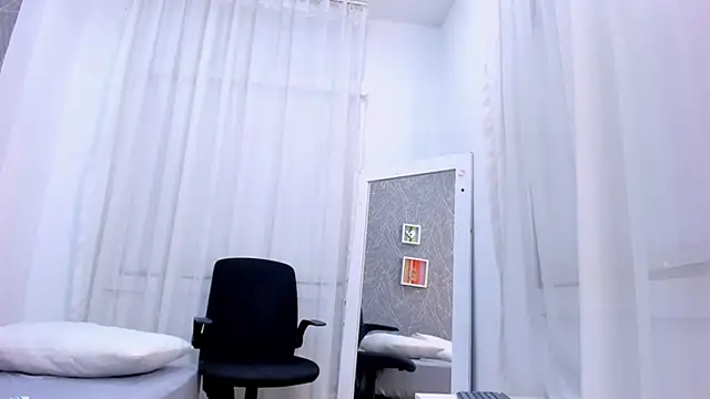 دردشة ViictoriiaSaenz الجنسية المباشرة