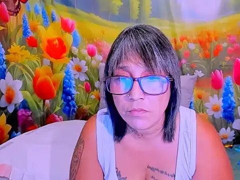 Онлайн чат XXX indianroxy