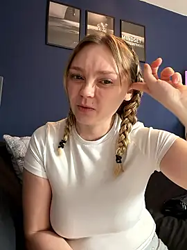 Sky25x's Webcam Show