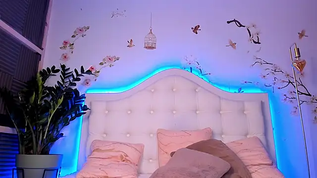 TinyBlair Live XXX Chat