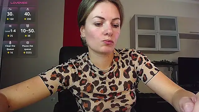 ladysabotage Chat XXX in diretta