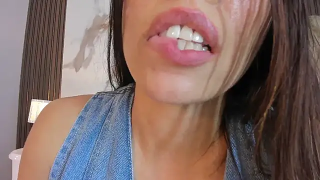 hannahill69 – Naživo XXX chat