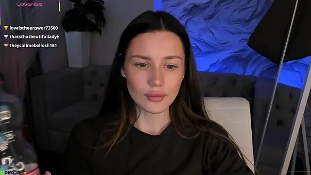 Chat XXX ao vivo de Aria_Mila