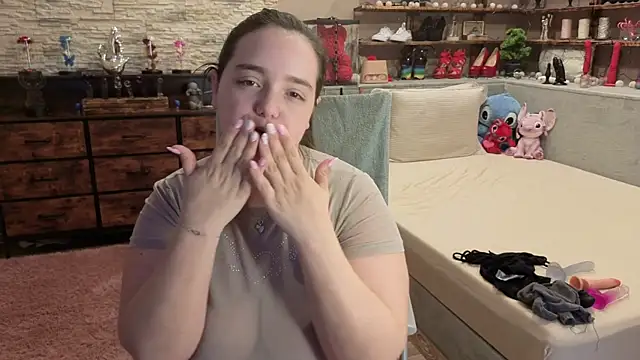 Онлайн чат XXX Kimberly-Caprice