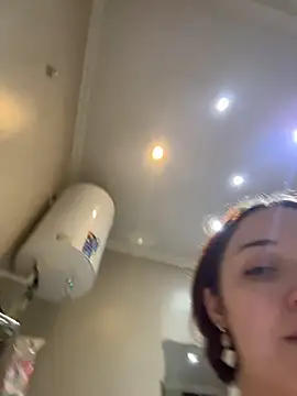 DollyTall's Live XXX Chat